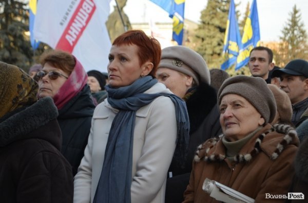 Народне віче Луцька вимагає відставки Войтовича та Клімчука. ФОТО. ВІДЕО