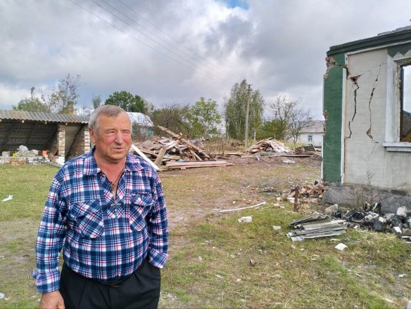 На Волині почали ремонтувати будинки, які постраждали від падіння боєприпаса з літака. ВІДЕО