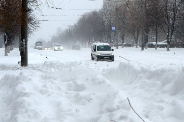Снігопад у Луцьку. ФОТО