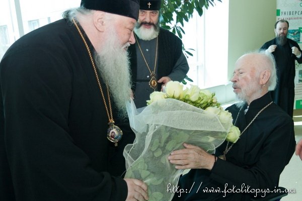 Ніфонт відвідав главу УПЦ у лікарні