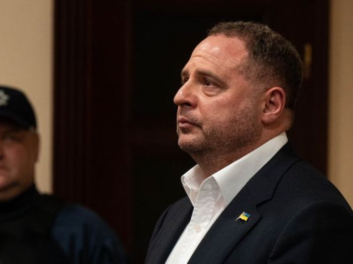 Єрмаку зняли електронний браслет через стан здоров'я