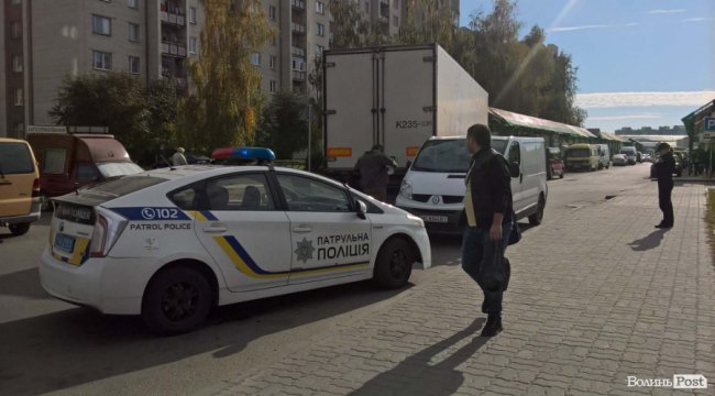 У Луцьку через аварію – заблокований рух вулицею