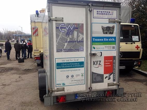 У Луцьку пограбували автомобілі з німецькою «гуманітаркою». ФОТО