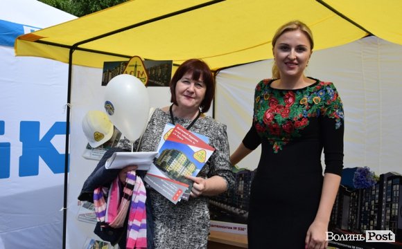 «Пропонуємо реальну роботу за достойну оплату», – Луцьксантехмонтаж на «ЯрФесті 2018»*