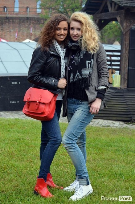 FOOD FEST STYLE. Варіації кед та шкірянок