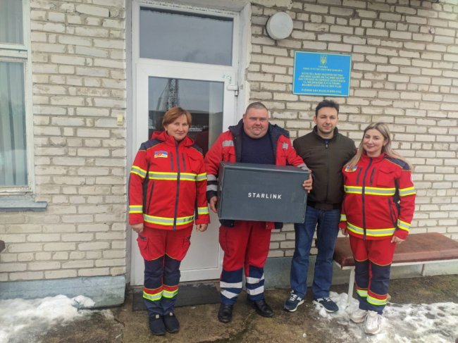 Волинські медики отримали Starlink. ФОТО