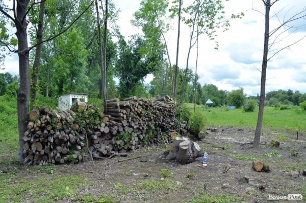 Пляж у Луцьку до купального сезону поки не готовий. ФОТО