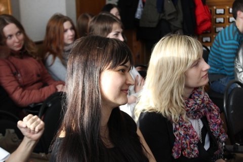 Як «гойдалися» лучани. ФОТО