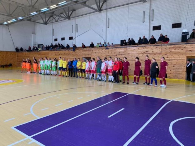 У Луцьку відбувся турнір з футзалу серед ветеранів пам’яті Миколи Романюка