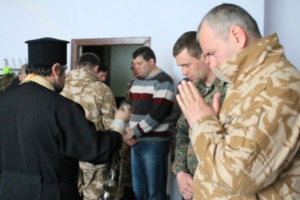 У Луцьку освятили прапор «Самооборони». ФОТО