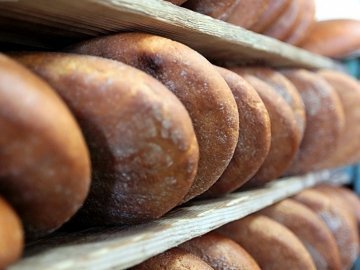 Хлібопекарям  Волині натякнули, що ціни на хліб піднімати не варто
