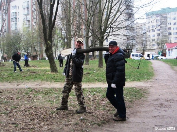 Сергій Григоренко і Микола Романюк: хто з них уявляє себе Іллічем на суботнику?