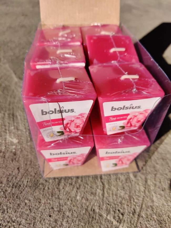 Волинські митники затримали вантаж з підробленими документами на понад 1 млн гривень