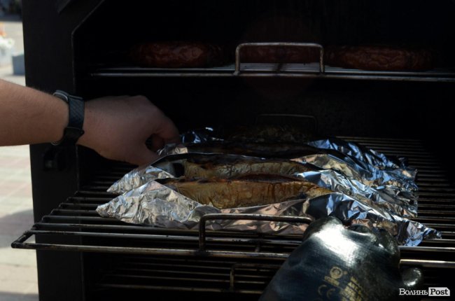 Смачніше, ніж у ресторані: у Луцьку з’явилася унікальна вуджарня «М'ясо&Дим»*