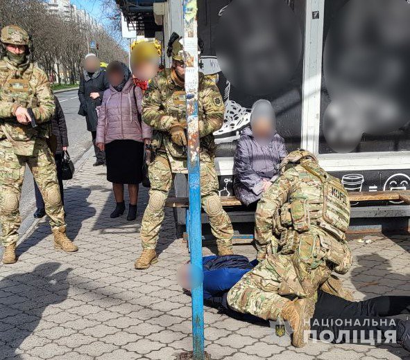 На Волині затримали торгівця зброєю