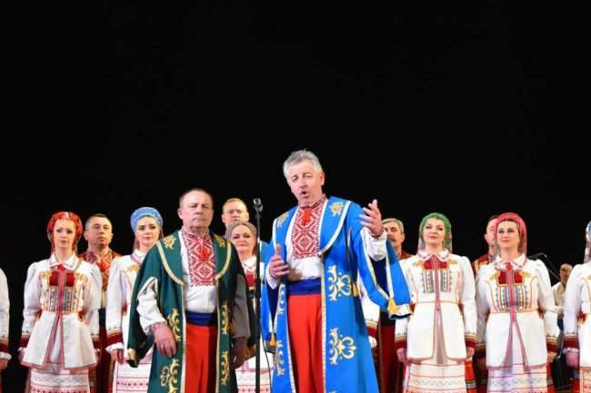 Артисток Волинського народного хору відзначили нагородами. ФОТО