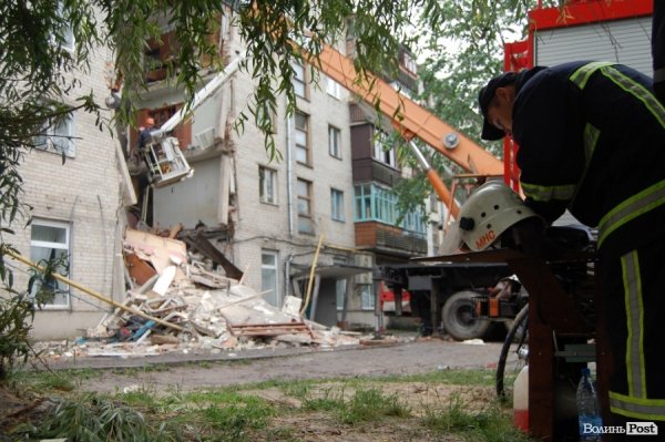 Обвал будинку в Луцьку. ФОТО