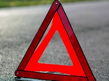 В аварію в Луцьку потрапило навчальне авто