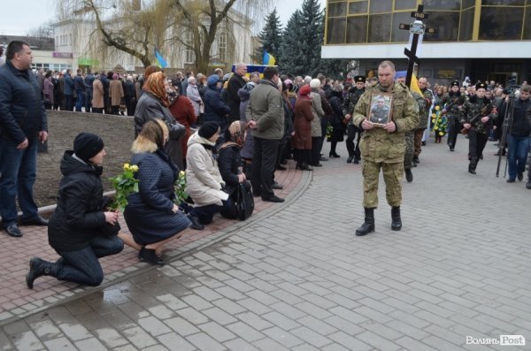 У Луцьку прощалися із двома загиблими бійцями АТО. ФОТО