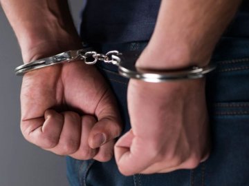 55-річного лучанина підозрюють у сутенерстві