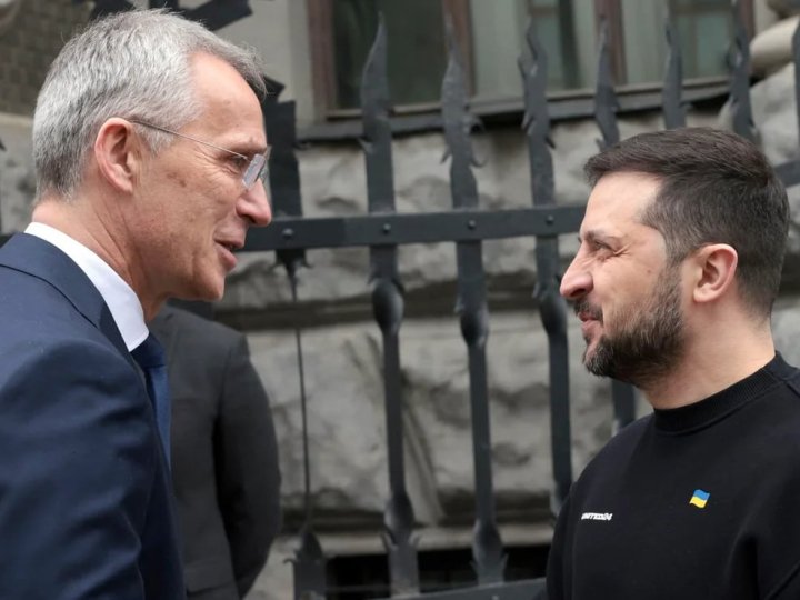 «Ми не ризикуватимемо третьою світовою заради України». Столтенберг розповів, як відмовив Зеленському закрити небо