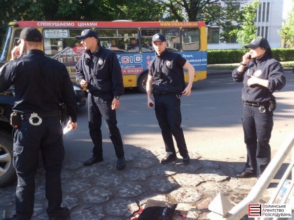 На Перемоги «Тойота» збила людину. ФОТО