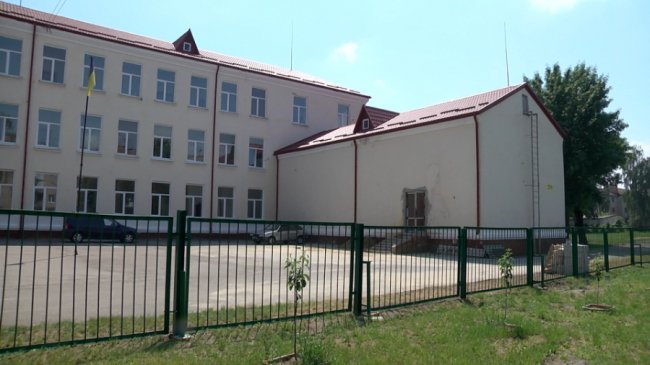 У ковельській гімназії капітально ремонтують спортзал. ФОТО