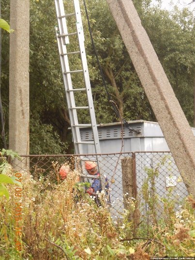 Жителі однієї з вулиць Нововолинська залишились без світла і електроприладів. ФОТО