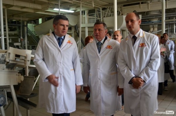 Як у Луцьку печуть хліб. ФОТО