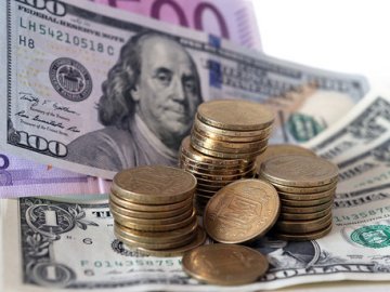 Курс валют у Луцьку на 25 грудня 