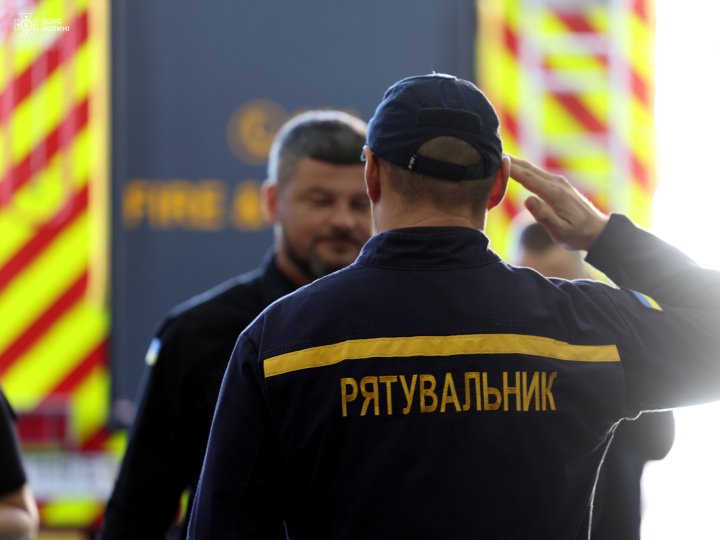 У Луцьку нагородили рятувальників. ФОТО