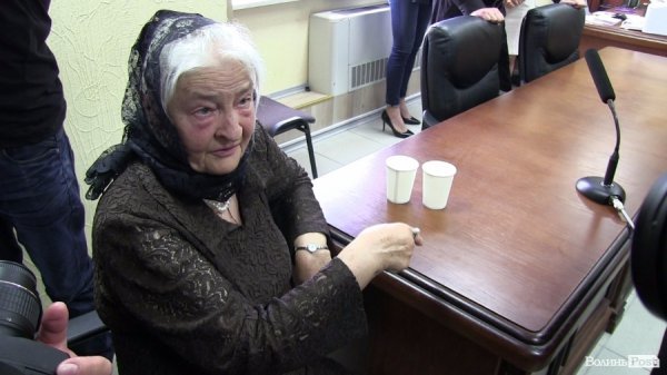 Підозрюваного у вбивстві Олеся Бузини знову взяли під варту. ФОТО