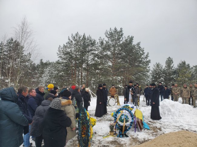 На Волині попрощалися з полеглим спецпризначенцем Іваном Деркачем