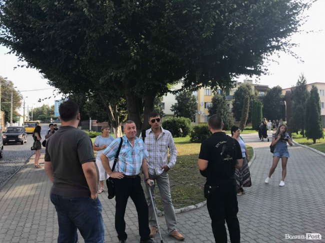 У Луцьку перекрили вулицю. ФОТО. ОНОВЛЕНО