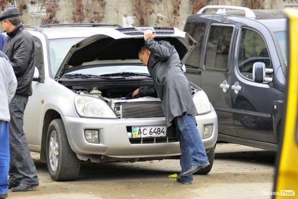 Луцький авторинок. БУДНІ МІСТА