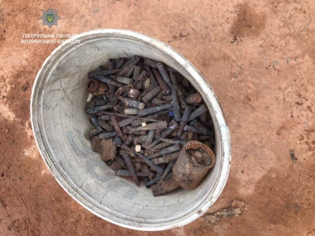 У Луцьку в печі заводу знайшли гранати та набої часів війни. ФОТО