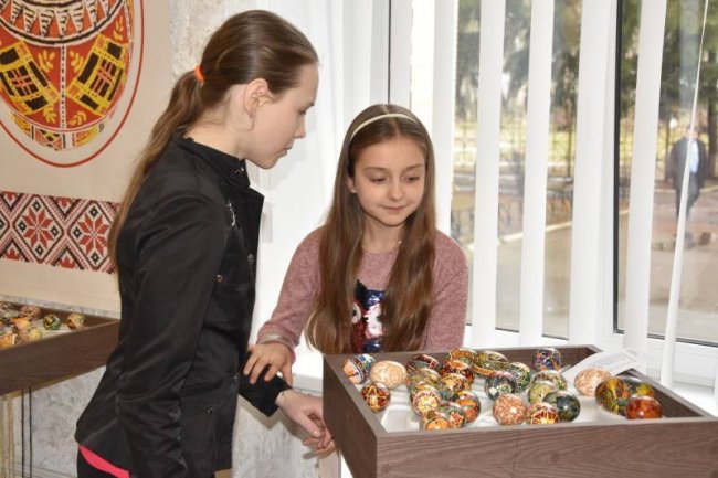 У Луцьку - виставка із понад 700 писанок. ФОТО