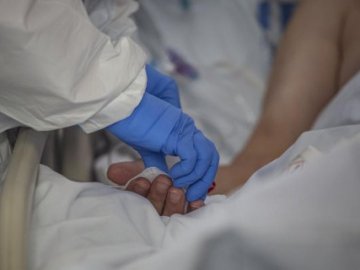 За останню добу коронавірус забрав життя 9 волинян