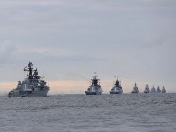 У Чорному та Середземному морях  – бойові кораблі РФ: їх загальний залп  – близько 90 ракет 