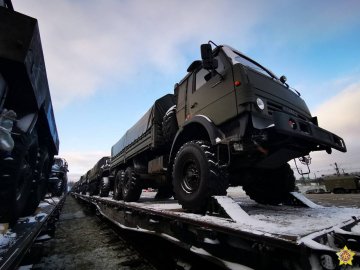 З Білорусі в Ростовську область Росія перекидає ешелон з технікою і військовими