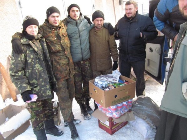 Волинські священики відвезли бійцям допомогу на 20 тисяч. ФОТО