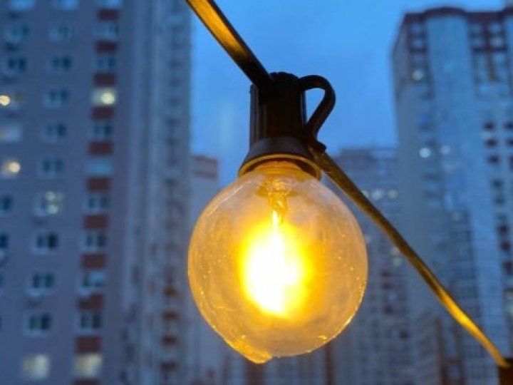 Коли і де на Волині відключатимуть світло на Різдво
