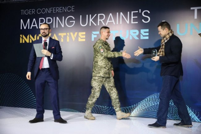 Військовослужбовець з волинської бригади – у ТОП-30 українських лідерів 