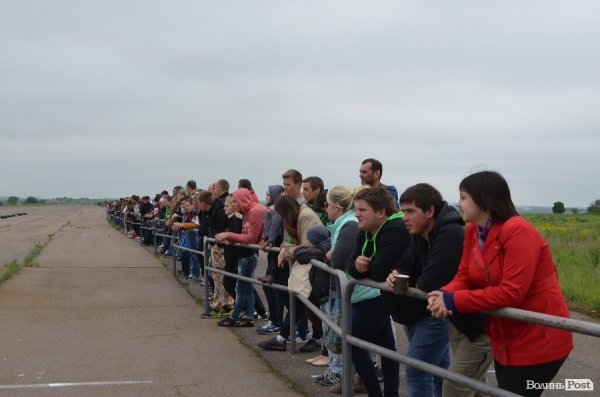 Під Луцьком визначили переможця з дрег-рейсінгу. ФОТО