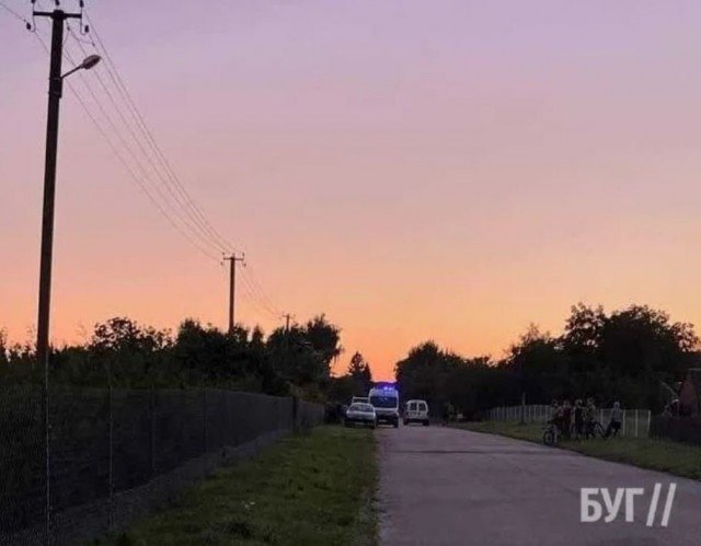 На Волині автомобіль збив 14-річну дівчинку