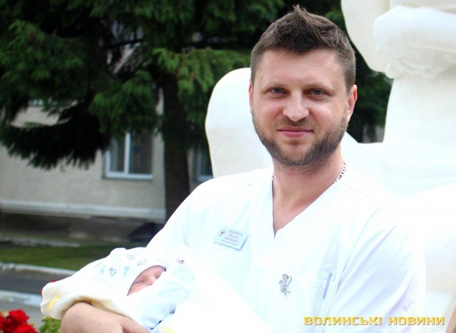 Із пологового – з оркестром: сім'я з Луцька через 5 років наважилася на другу дитину через складний перший досвід