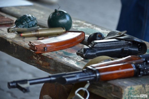 Городянам вкотре нагадали, наскільки небезпечною може бути зброя. ФОТО