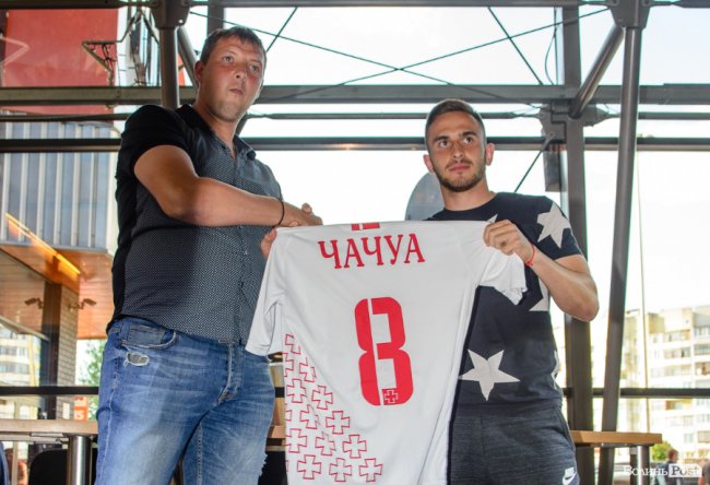 Лучан знайомили з новими гравцями «Волині». ФОТО