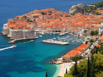 Хорватія з жовтня відновлює пряме авіасполучення з Україною