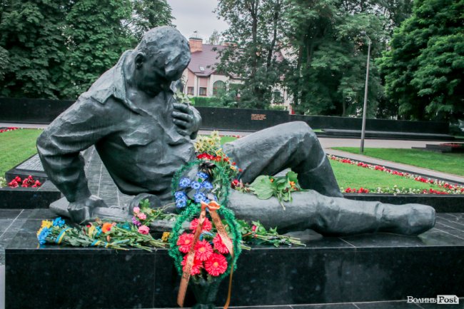 У Луцьку відзначили річницю визволення області від нацистських загарбників. ФОТО